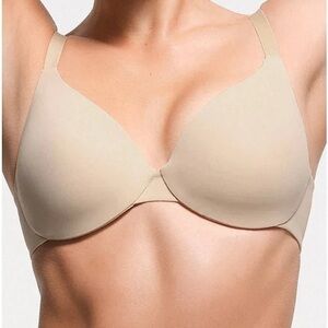 SKIMS Nude Seamless Bra